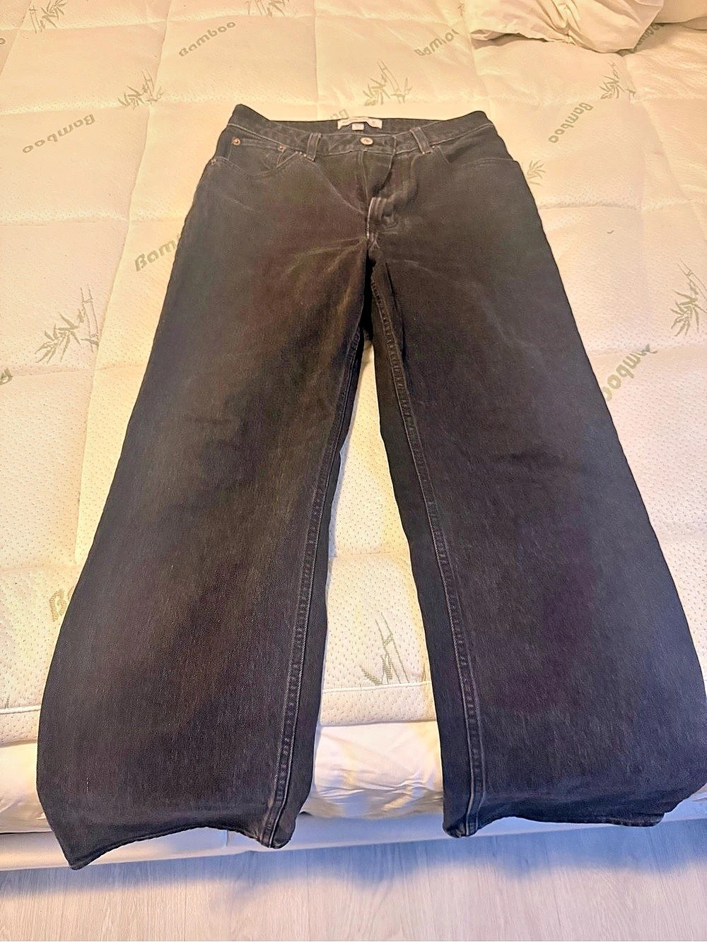 Abercrombie & Fitch Curve Love High Rise 90s Relaxed Jean Black Waist 27